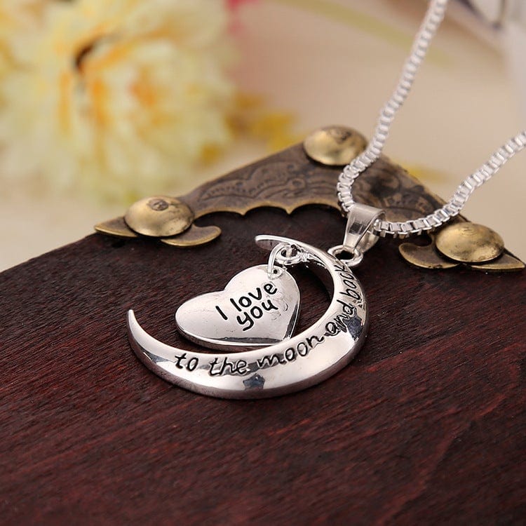 Moon Heart Necklace - cafematernity