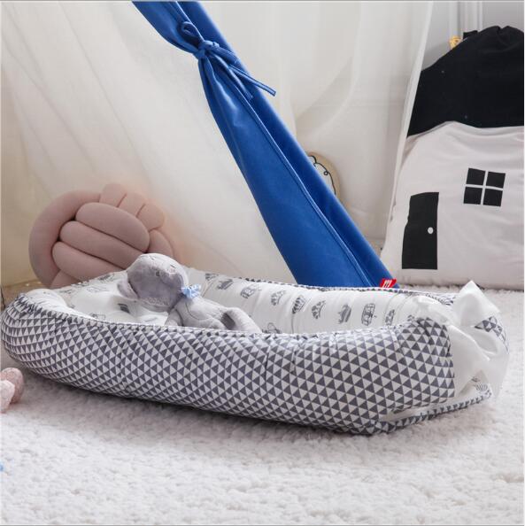 Newborn and Infant Lounger for co-sleeping - cafematernity