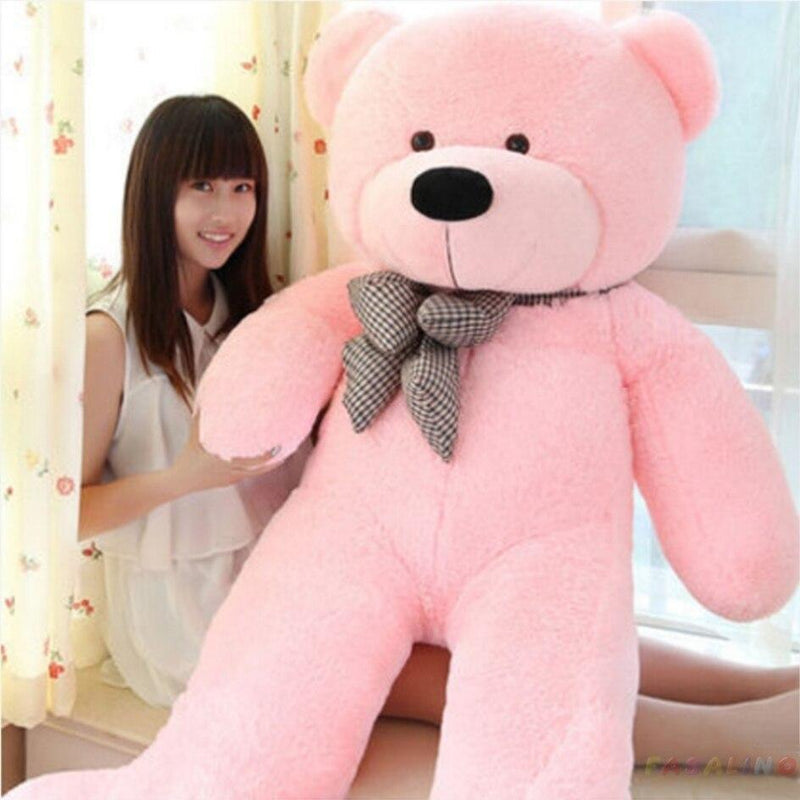 Giant Teddy Bear - cafematernity