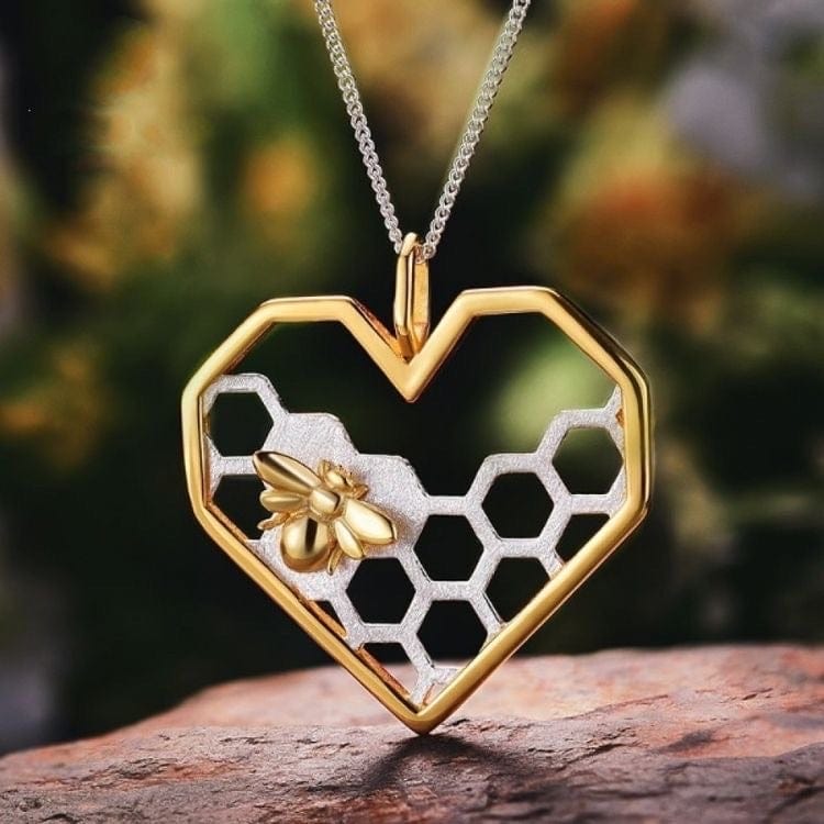 Honeycomb Bee Heart Necklace - cafematernity