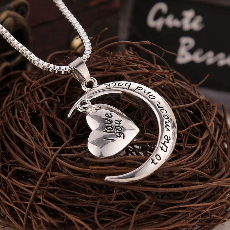 Moon Heart Necklace - cafematernity
